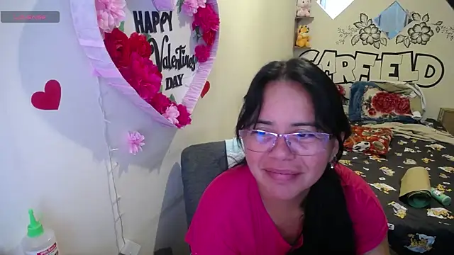 Snapshot of Miss__kendra_ chatting on June 9, 2026, 11:33 am Miss kendra online show from June 9, 2026, 11:33 am