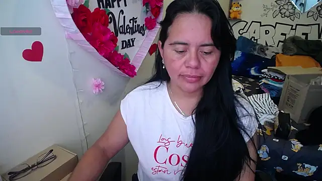 Snapshot of Miss__kendra_ chatting on July 8, 2026, 2:10 pm Miss kendra online show from July 8, 2026, 2:10 pm