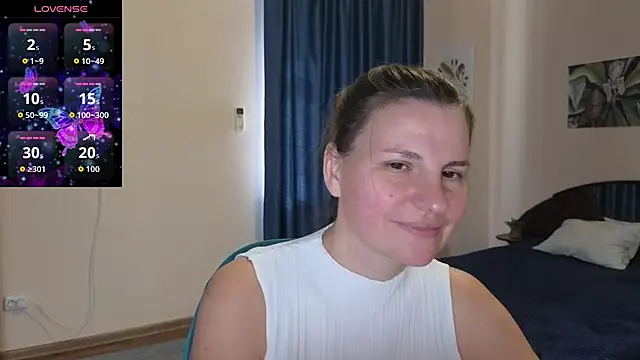 Snapshot of Mirabelle_Velvet chatting on October 21, 2025, 7:31 am Mirabelle Velvet online show from October 21, 2025, 7:31 am