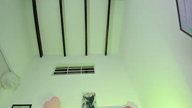 Snapshot of ChocoBunny1 chatting on May 14, 2026, 3:13 am ChocoBunny1 online show from May 14, 2026, 3:13 am
