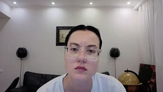 Marie Fitch online show from June 26, 2026, 1:21 am