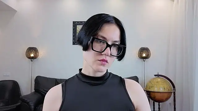 Marie Fitch online show from July 7, 2026, 2:47 am