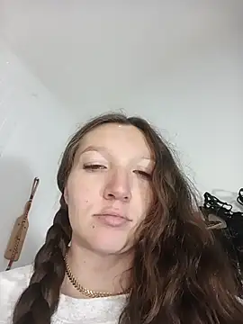 Lucy colee online show from April 11, 2026, 2:21 pm