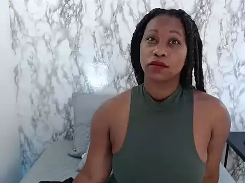 Snapshot of opall614 chatting on October 18, 2025, 7:36 pm opall614 online show from October 18, 2025, 7:36 pm