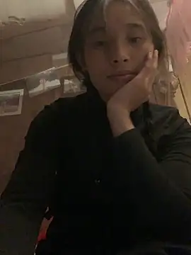 Han-han123 online show from November 1, 2025, 12:51 pm