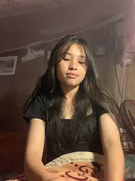 Han-han123 online show from November 10, 2025, 1:32 pm