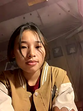 Han-han123 online show from November 14, 2025, 7:23 pm