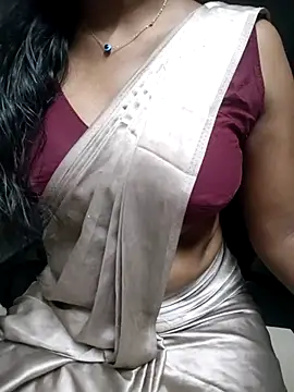 Tamilmallu-duskygirl03 online show from July 18, 2026, 6:56 pm