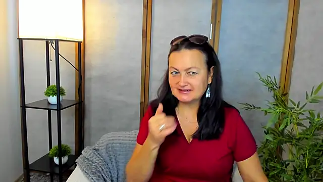 hottyannaa online show from October 15, 2025, 2:22 am