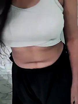 Suman rani6 online show from November 14, 2025, 8:46 am