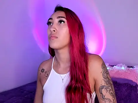 Snapshot of HeidyRousse chatting on November 8, 2025, 11:58 pm HeidyRousse online show from November 8, 2025, 11:58 pm