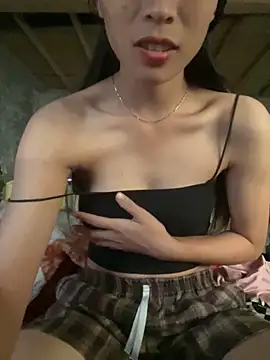 Snapshot of hi-hi-zz chatting on October 20, 2025, 8:48 am hi-hi-zz online show from October 20, 2025, 8:48 am