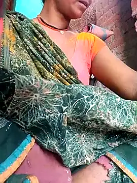 Snapshot of Rt_shreya chatting on April 19, 2026, 4:45 am Rt shreya online show from April 19, 2026, 4:45 am