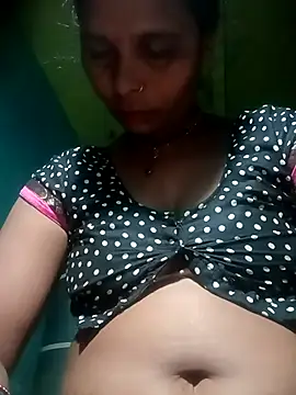 Snapshot of Rt_shreya chatting on April 22, 2026, 8:43 pm Rt shreya online show from April 22, 2026, 8:43 pm