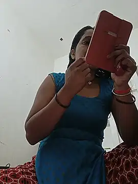 Snapshot of Cuty_tanya chatting on July 7, 2026, 4:11 pm Cuty tanya online show from July 7, 2026, 4:11 pm