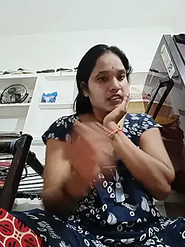 Snapshot of Cuty_tanya chatting on July 18, 2026, 5:28 pm Cuty tanya online show from July 18, 2026, 5:28 pm