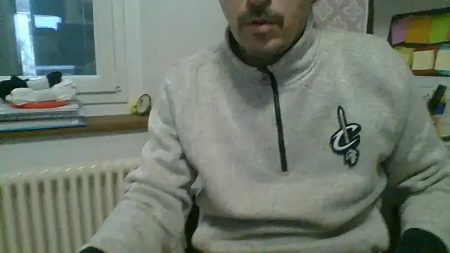 Kawayleo online show from December 1, 2025, 9:58 am