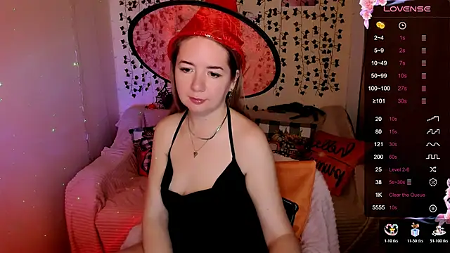 Evaa Braunn online show from October 31, 2025, 2:12 am