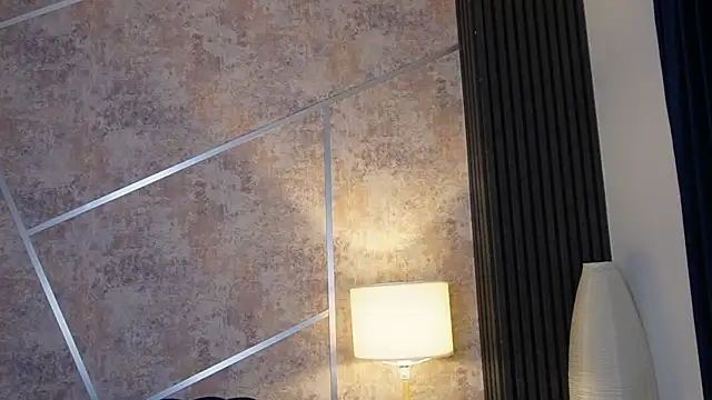 scarleteyes  online show from January 13, 2026, 5:13 am