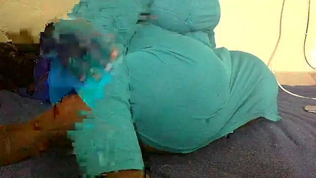 Snapshot of pink1000 chatting on January 7, 2026, 4:37 am pink1000 online show from January 7, 2026, 4:37 am