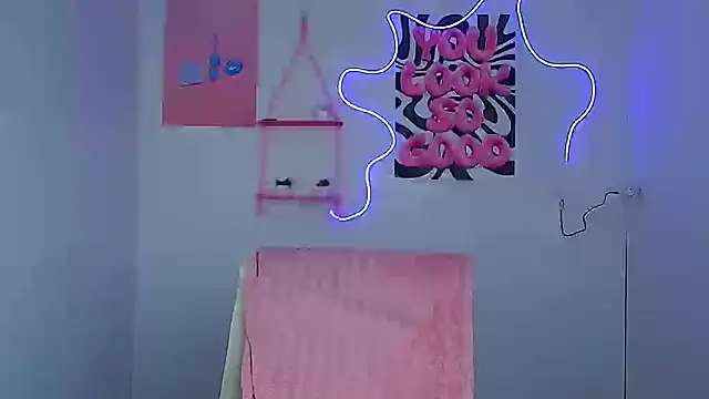 Rosie Rosee online show from February 8, 2026, 7:45 am