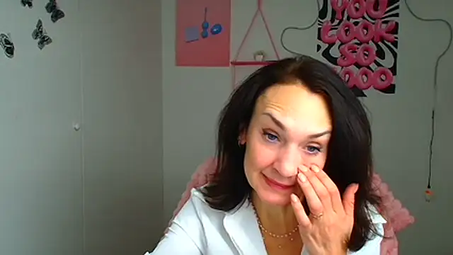 Rosie Rosee online show from February 15, 2026, 12:25 pm