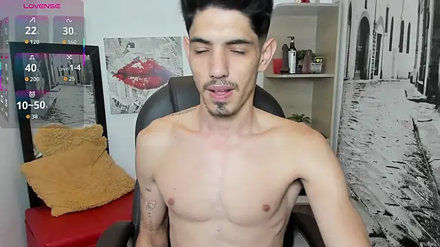 fabrizzio Monti online show from October 8, 2025, 5:43 pm