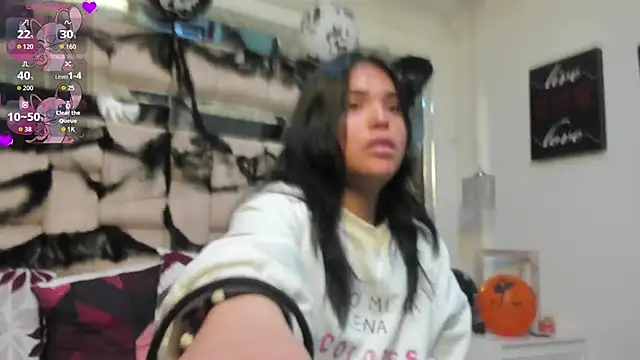 KimiAnal online show from October 23, 2025, 1:21 pm