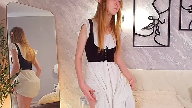 LiandraNelson online show from October 18, 2025, 6:16 am