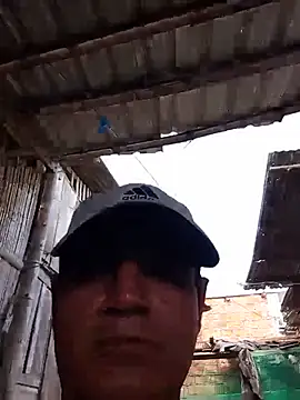 Snapshot of AopeZ36 chatting on May 22, 2026, 2:01 pm AopeZ36 online show from May 22, 2026, 2:01 pm