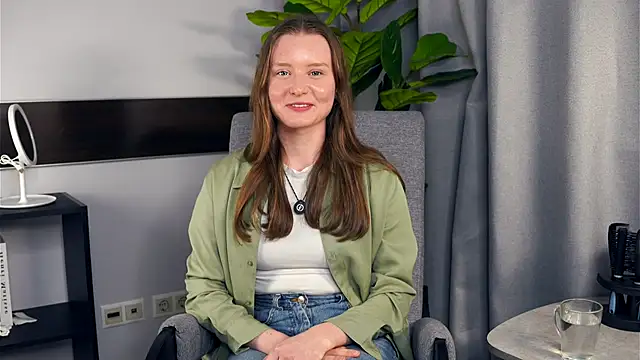 SunRinglein online show from October 10, 2025, 2:38 pm