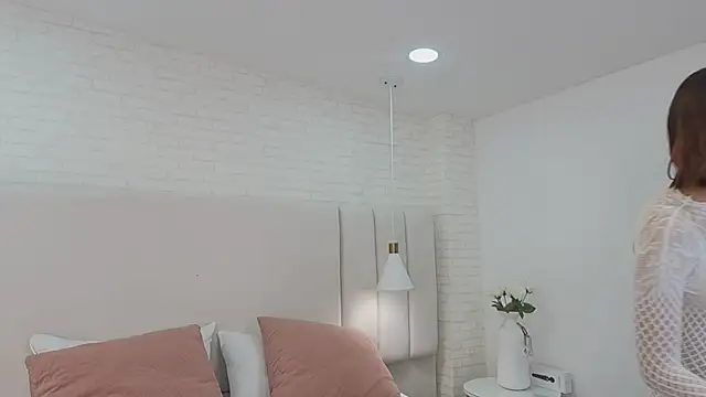 nina gb online show from March 20, 2026, 8:46 pm