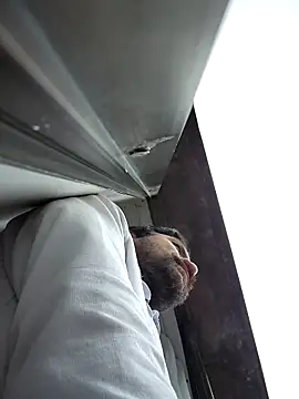 Snapshot of Nateskp_1 chatting on October 11, 2025, 9:24 pm Nateskp 1 online show from October 11, 2025, 9:24 pm