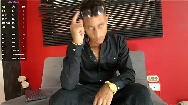 Yeps pluss online show from November 10, 2025, 8:30 pm