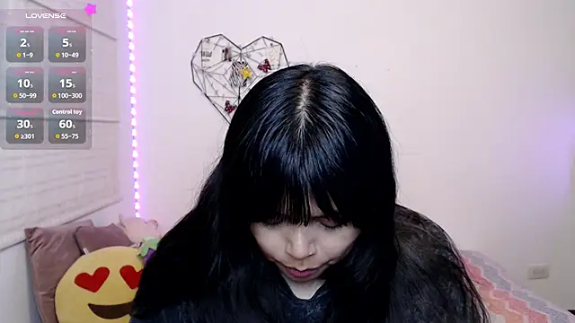 EllieMoonX online show from May 23, 2026, 12:16 am