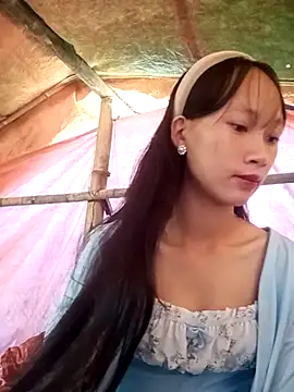 minachao- online show from October 30, 2025, 2:02 am