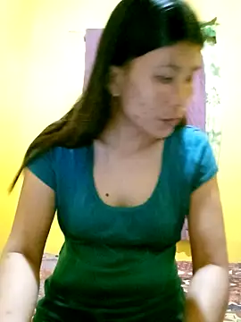 GentlePearl Palangga online show from November 15, 2025, 12:08 am