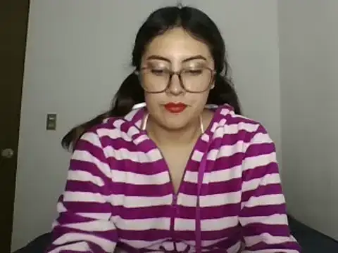 Snapshot of Mar_00c chatting on October 14, 2025, 6:47 am Mar 00c online show from October 14, 2025, 6:47 am