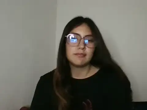 Snapshot of Mar_00c chatting on October 18, 2025, 4:48 am Mar 00c online show from October 18, 2025, 4:48 am