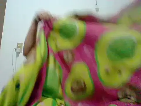 Snapshot of Mar_00c chatting on November 14, 2025, 5:39 am Mar 00c online show from November 14, 2025, 5:39 am