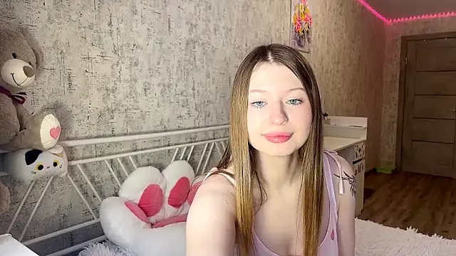 SinVelvet online show from November 19, 2025, 9:20 am