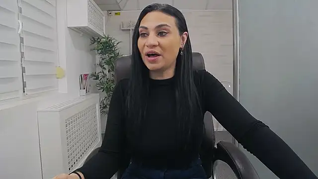 YaraXCox online show from March 31, 2026, 2:57 am