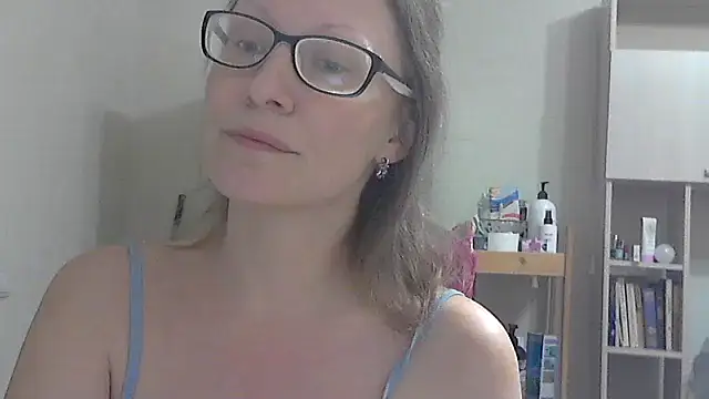 Tavriona online show from March 17, 2026, 1:03 pm