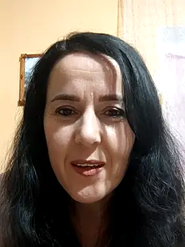 Amelialove42 online show from October 18, 2025, 5:57 pm