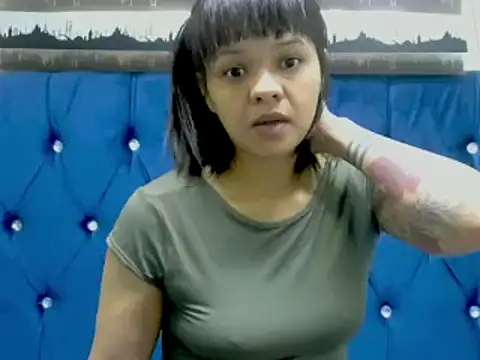 Sweetcaramel88 online show from November 3, 2025, 4:25 am