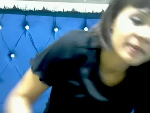 Sweetcaramel88 online show from November 11, 2025, 3:12 pm