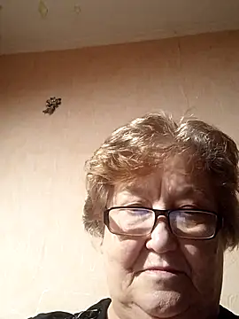 Katherine735 online show from November 2, 2025, 2:52 pm