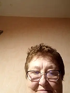 Katherine735 online show from April 5, 2026, 8:17 pm