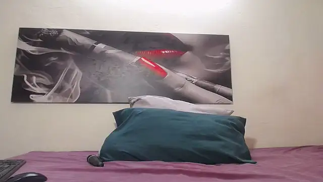 Kelly-001 online show from February 26, 2026, 2:43 am