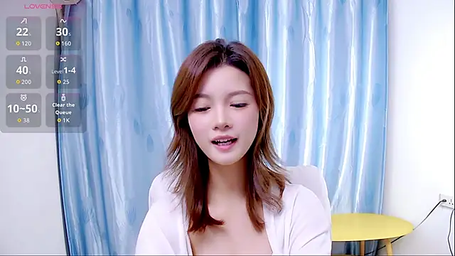 Snapshot of niannian6373 chatting on October 15, 2025, 2:28 pm niannian6373 online show from October 15, 2025, 2:28 pm